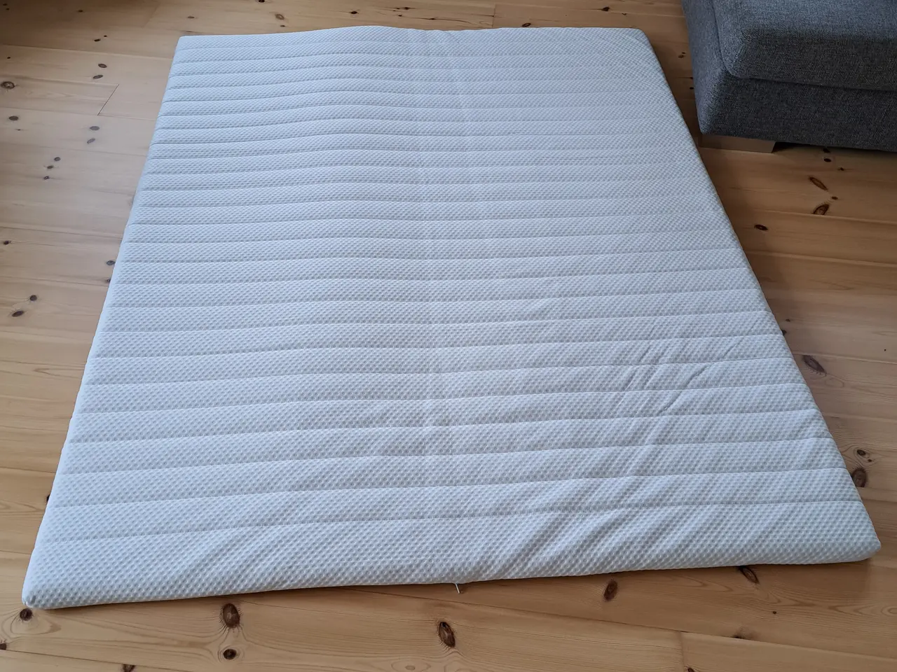 Billede 2 - Topmadras fra ikea