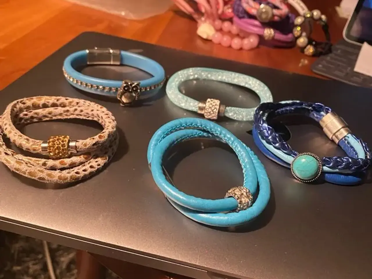 Billede 4 - Flotte armbånd
