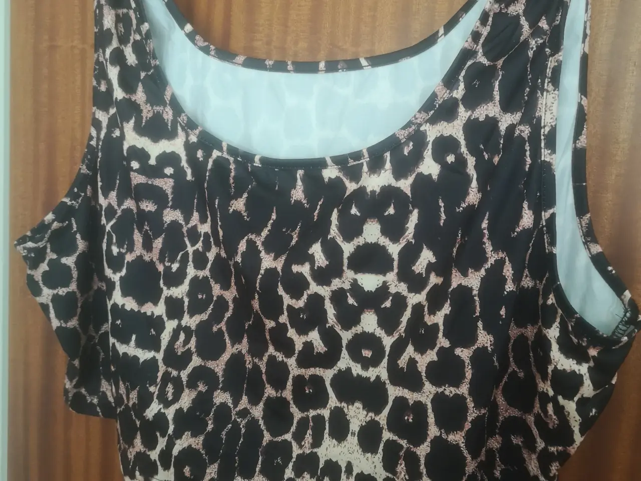 Billede 3 - Leopard top ny