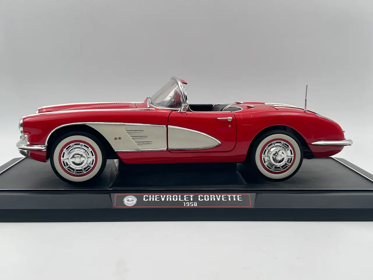 Billede 3 - 1958 Chevrolet Corvette 1:12 Super flot!