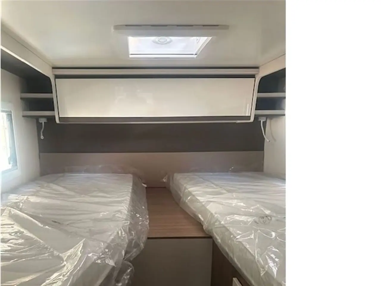 Billede 13 - 2026 - Elnagh Baron 539 Compact NB