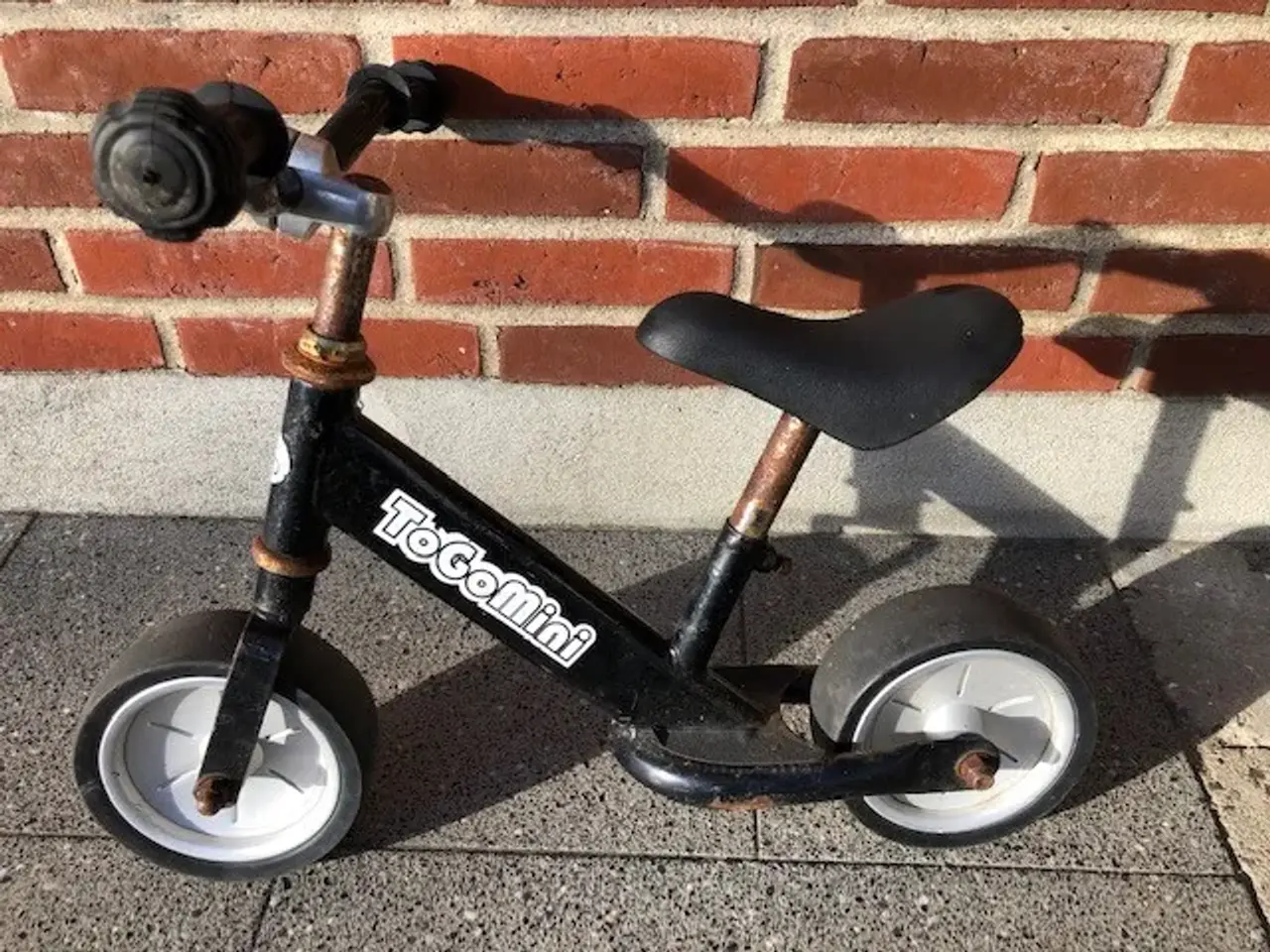 Billede 2 - Løbecykel med ekstra brede dæk