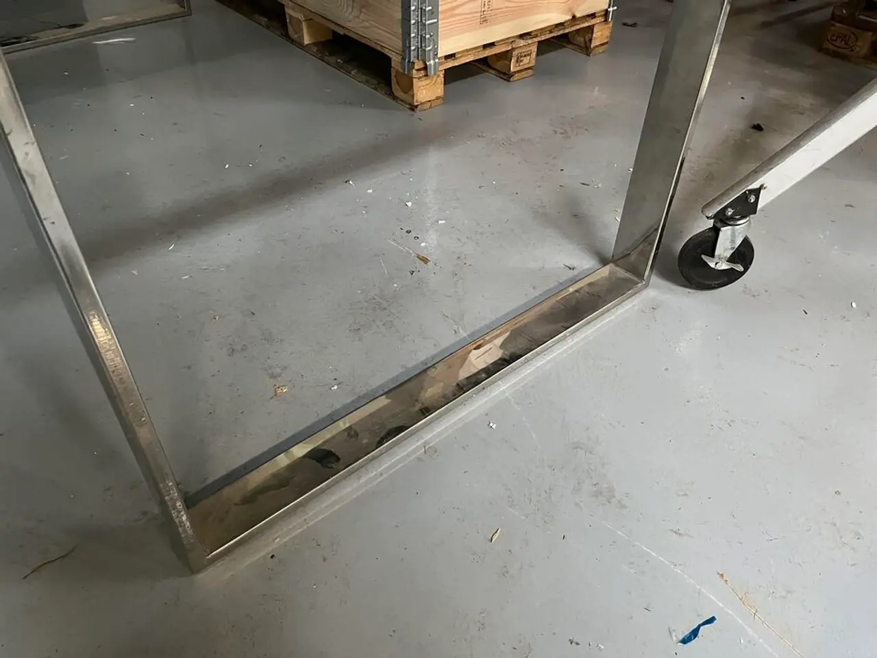 Billede 11 - Glasbord med metal ramme