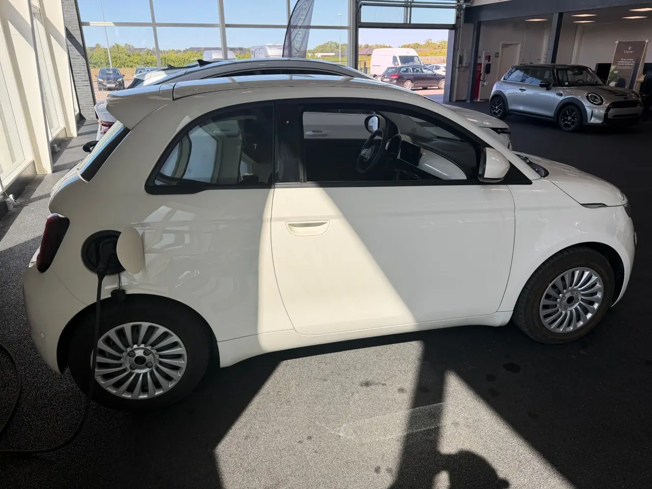 Billede 4 - Fiat 500e 42 Icon Pack