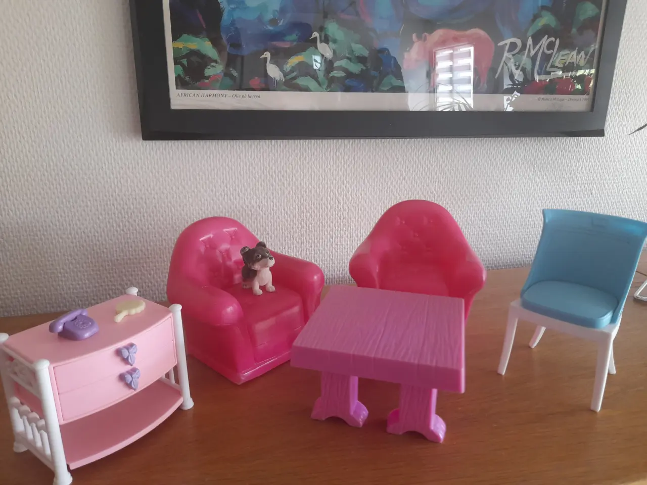 Billede 2 - Barbie dagligstue.