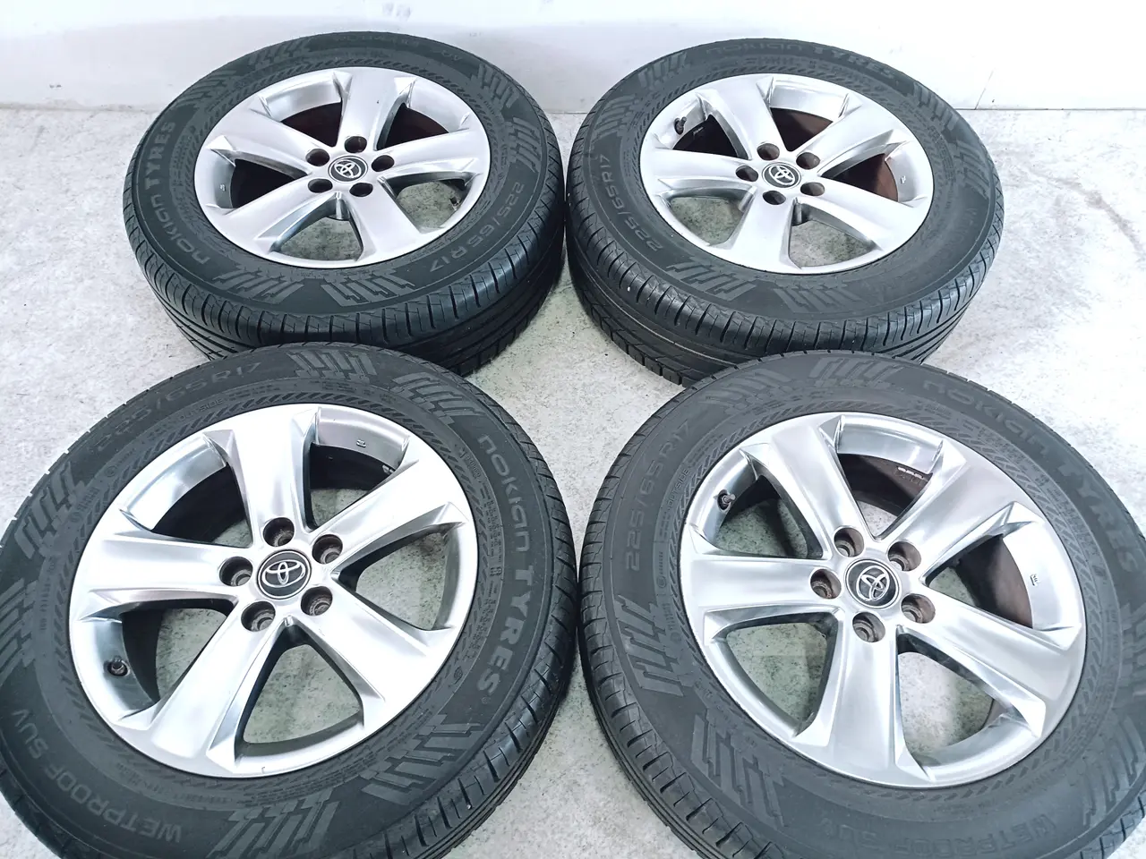 Billede 5 - 5x114,3 17" ET39 nav 60,1ø TOYOTA Rav4 sommerhjul,