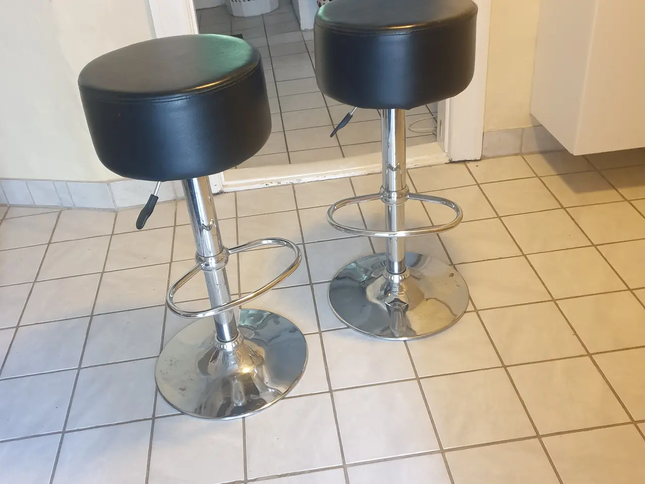 Billede 1 - Justerbare barstole