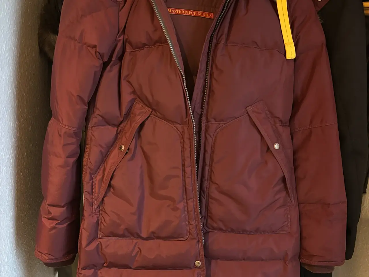 Billede 1 - Bordeaux Parajumpers vinterfrakke.