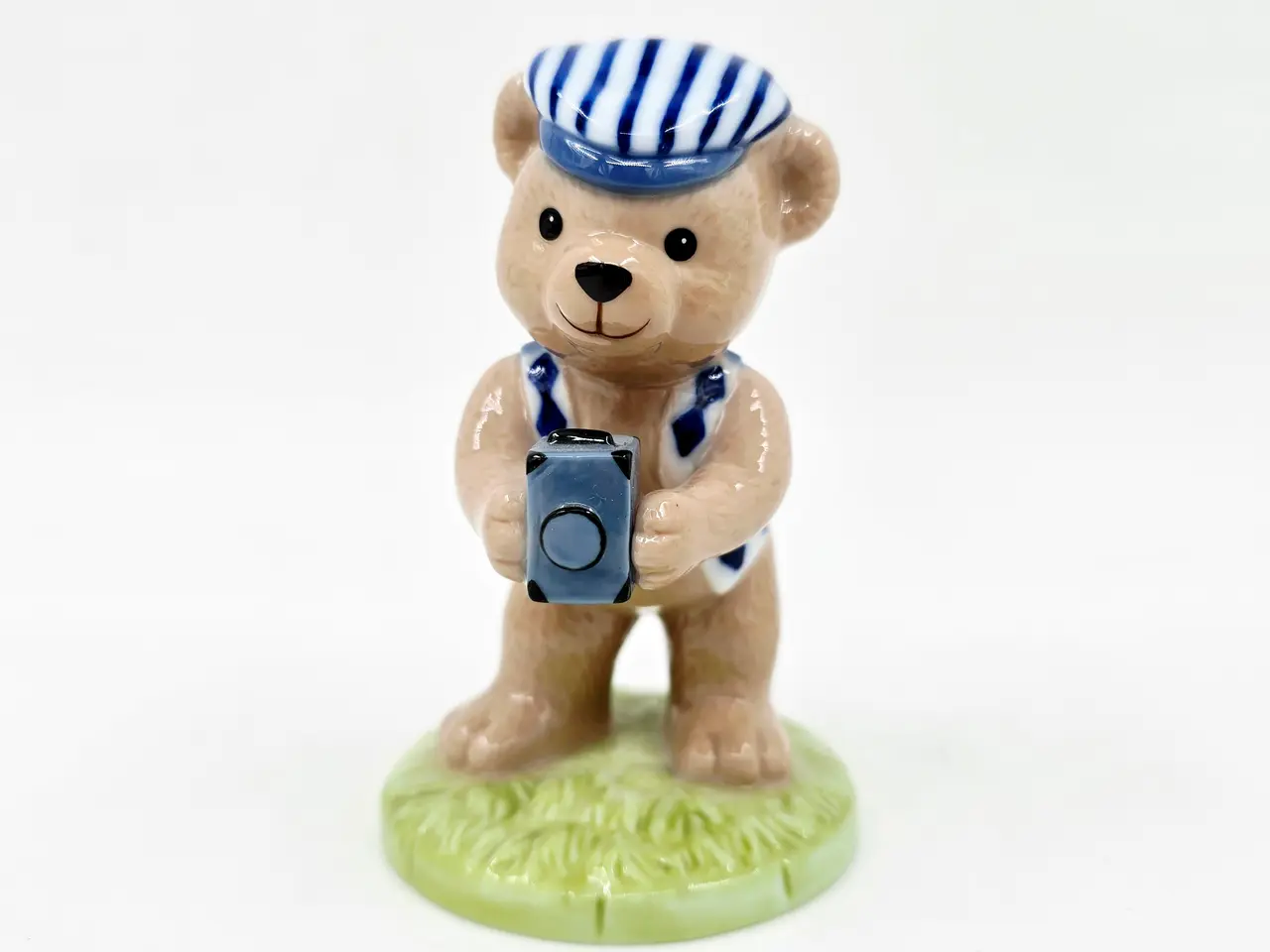 Billede 1 - Bamsebjørn Victor 2002 Figur. sortering 1