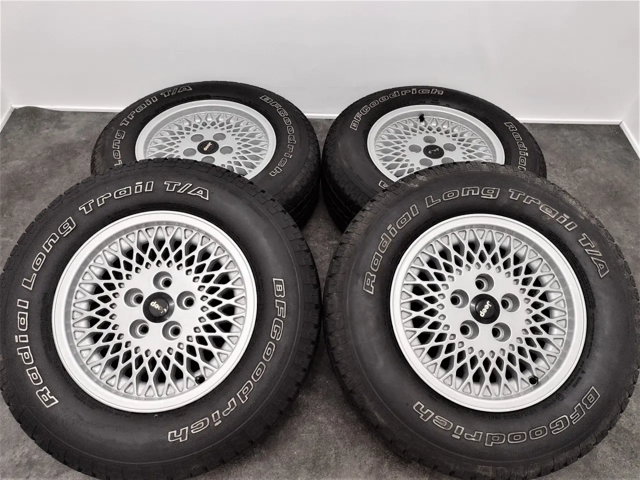 Billede 3 - 5x114,3 15" ET31,75 Jeep USA