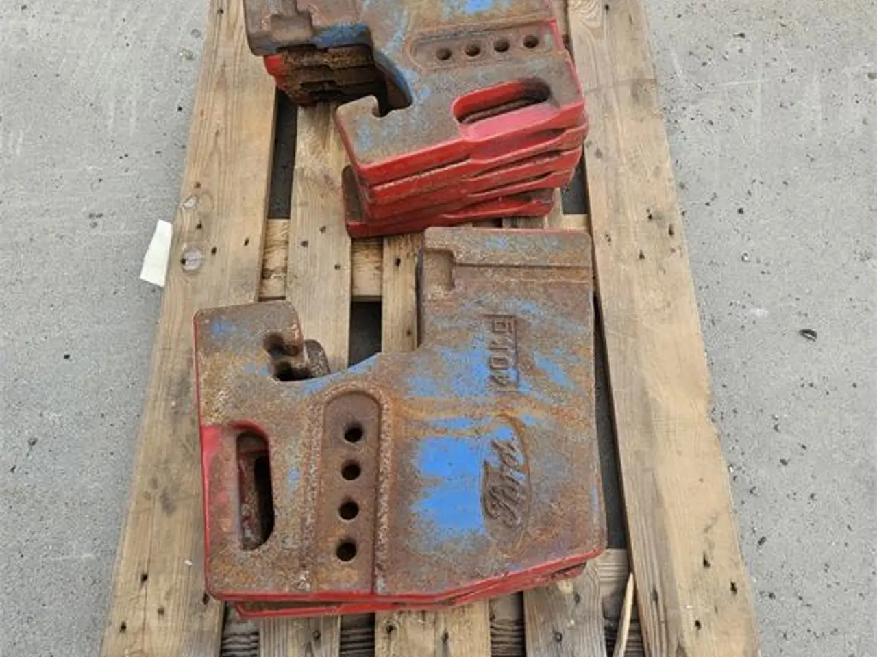 Billede 3 - Ford 10X40 - Originale frontvægte / front weights