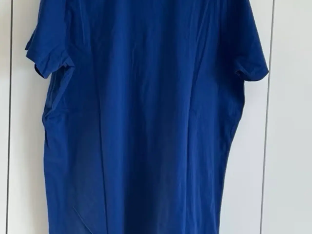 Billede 2 - Blå t-shirt fra Zizzi