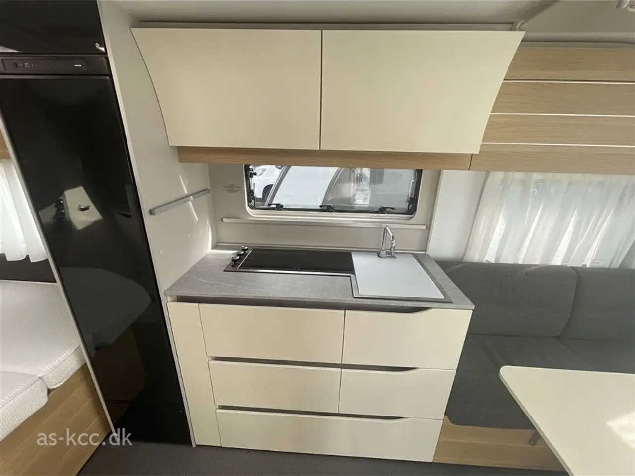 Billede 4 - 2024 - Adria Adora 522 UP Alde Centralvarme Adria Adora 522 UP Alde Centralvarme