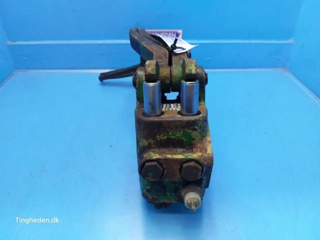 Billede 7 - John Deere 2040 Bremseventil AR53494