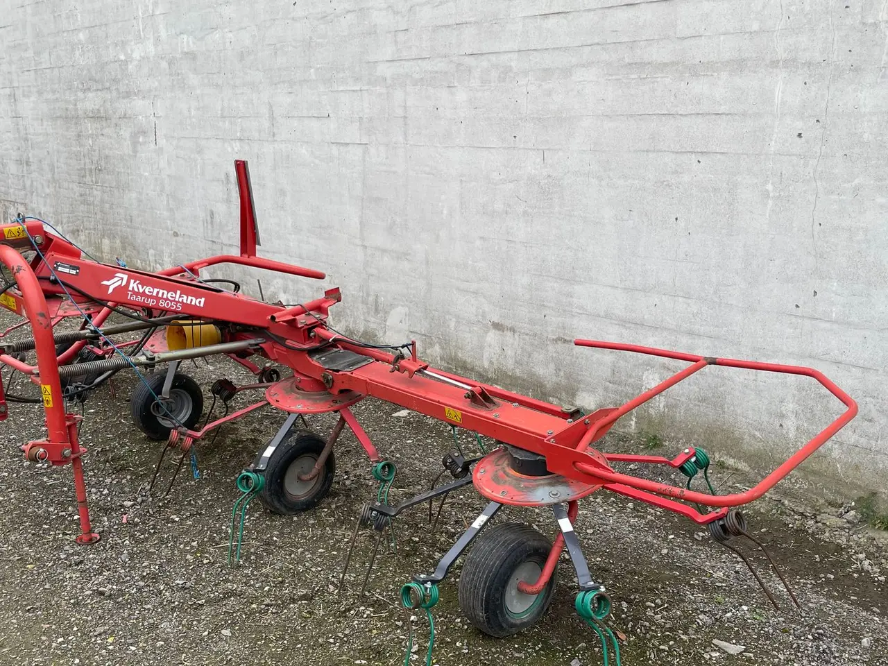 Billede 1 - Kverneland Taarup 8055