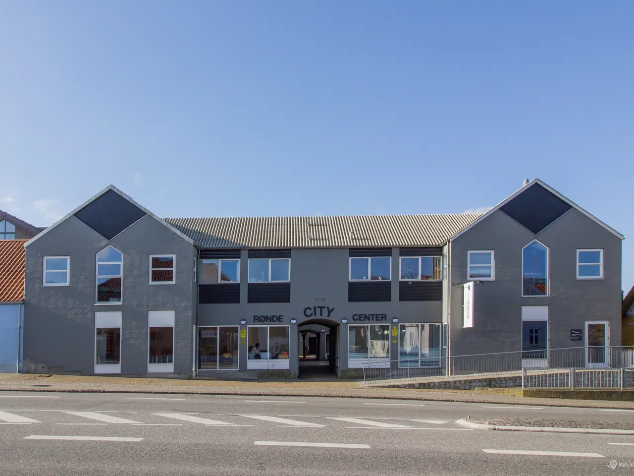 Billede 1 - Butikslokale i 2 plan – 380 m² centralt i Rønde