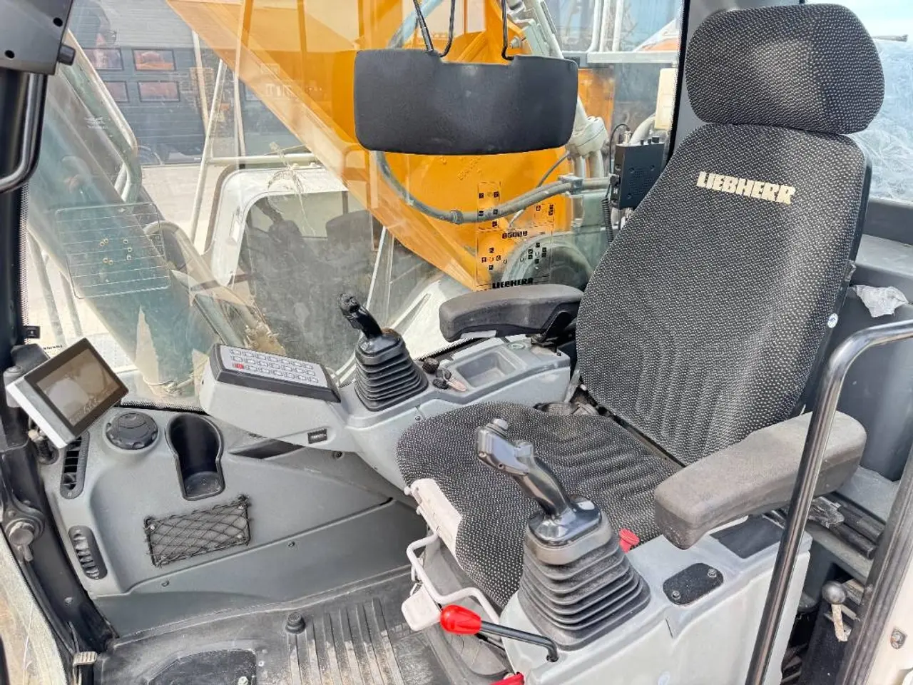 Billede 8 - Liebherr R945