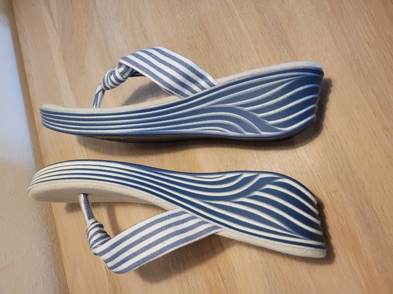 Billede 2 - Smarte sandaler med flot sål str. 41 (NY)