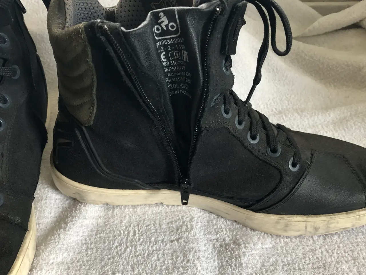 Billede 4 - Mc støvle,Bmw sneaker dry.str44.