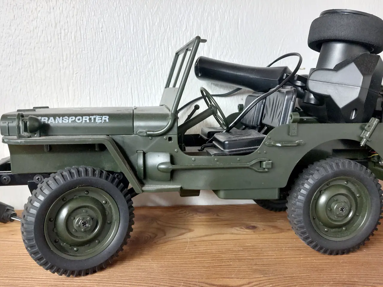 Billede 2 - Jeep og Land Rover legetøjs biler