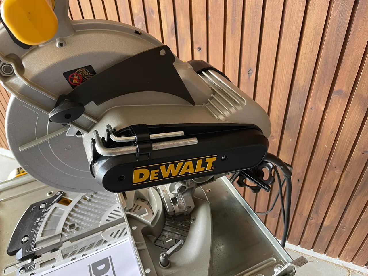 Billede 3 - DeWalt Kapgeringssav på 4. Aftagelig Ben.