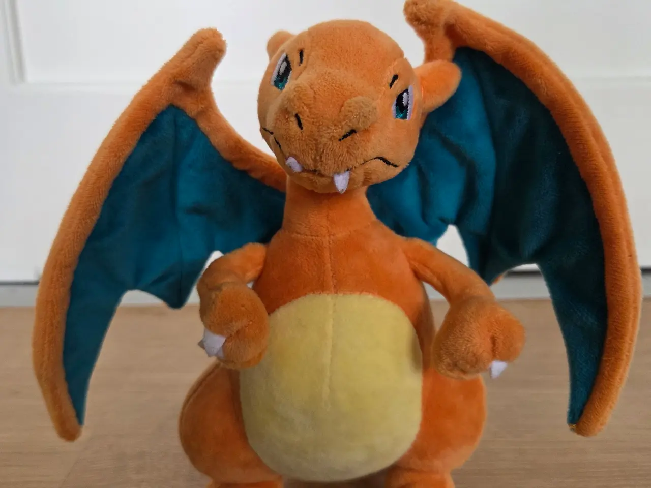 Billede 1 - Pokemon Charizard plys bamse