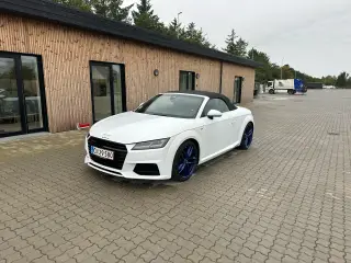 Audi TT Roadster 