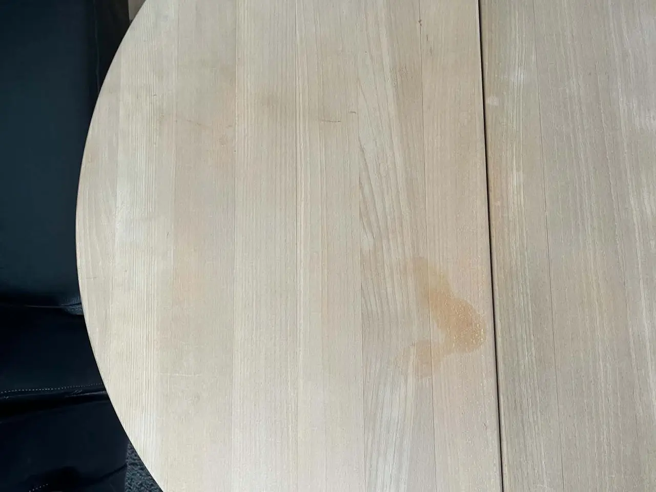Billede 4 - Lyst træ sofabord mod foldbare ender