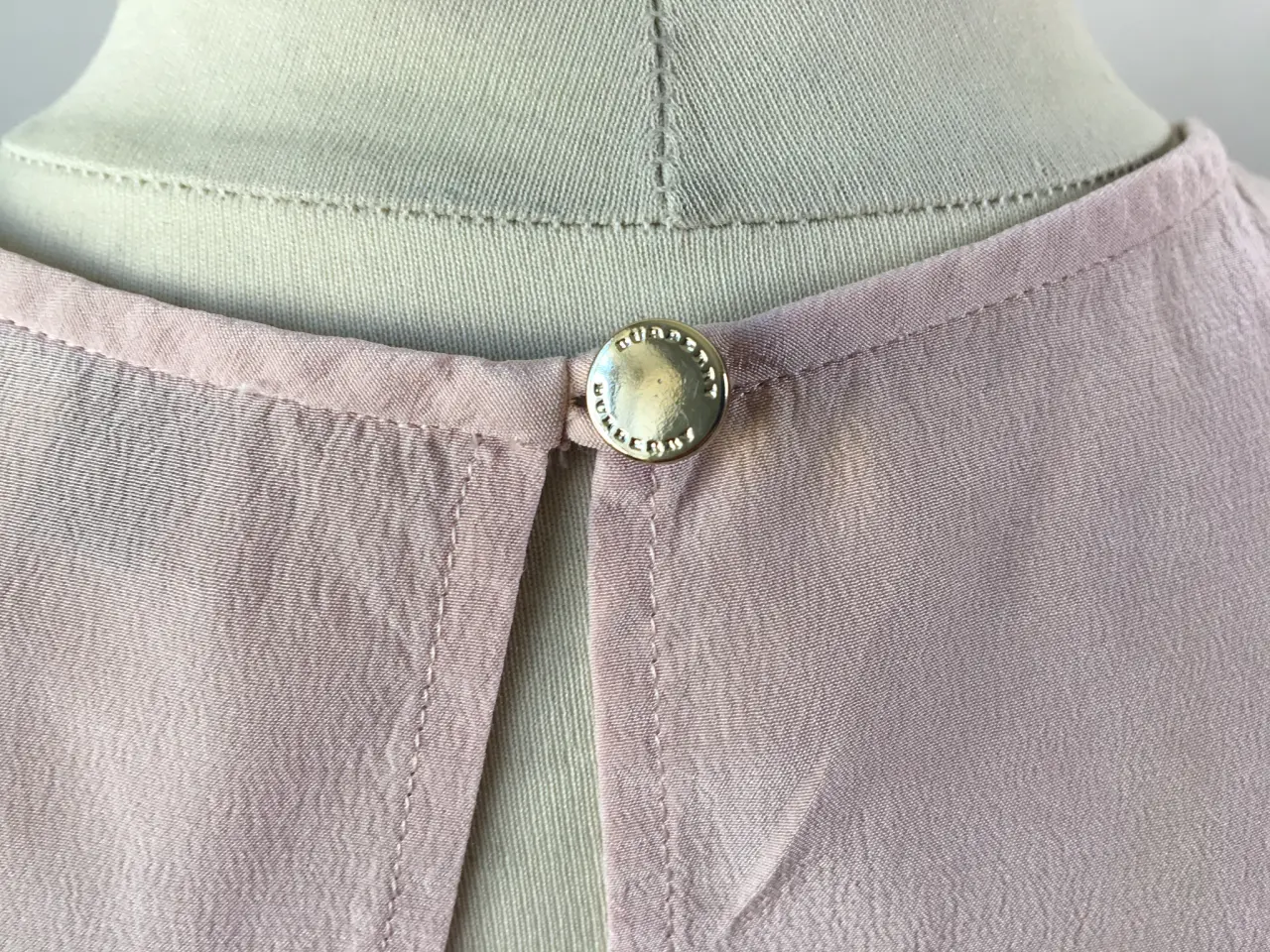 Billede 6 - Burberry, silkebluse, str 36