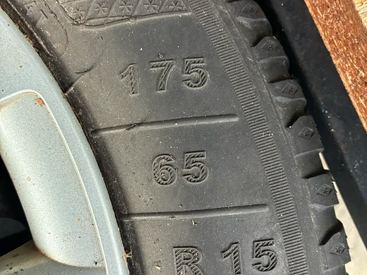 Billede 3 - Vinterhjul Toyota Yaris.