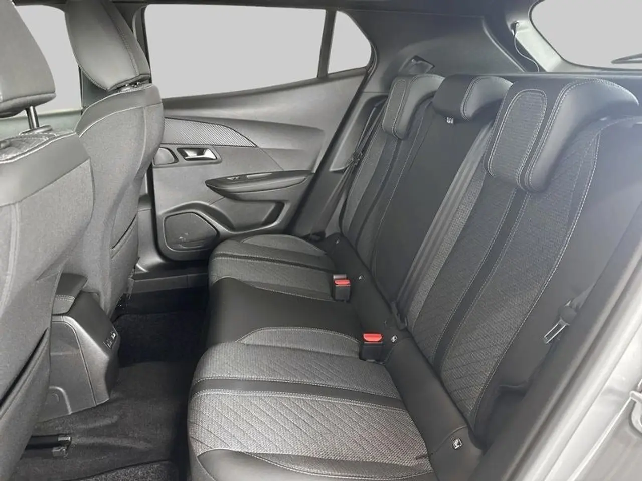 Billede 7 - Peugeot e-2008 54 Active
