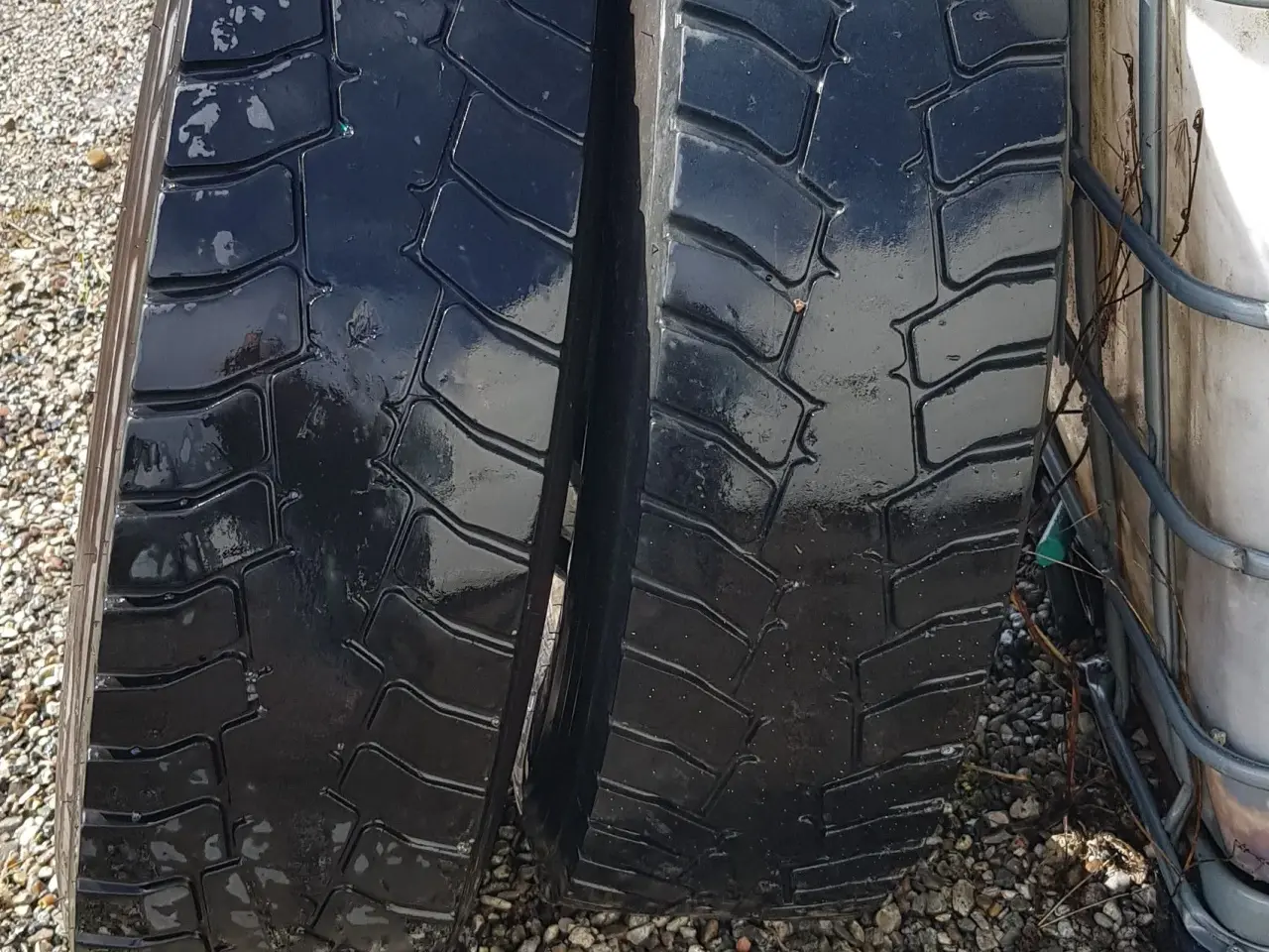 Billede 7 - 2 hjul, Dæk 295/80R22,5 Alcoa fælge