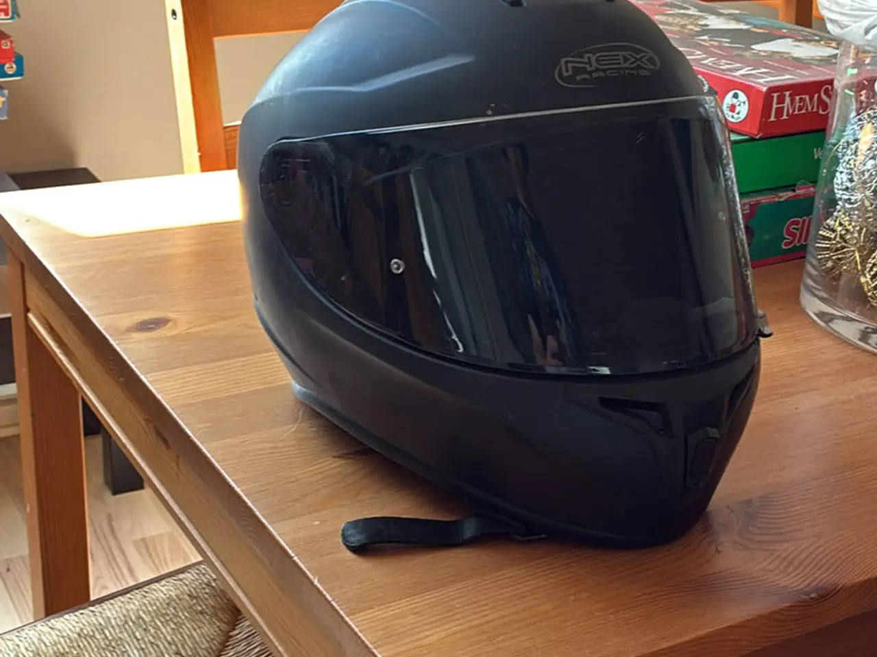 Billede 2 - Nex hjelm med sort visir