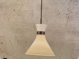 2 stk Trampet loftlampe