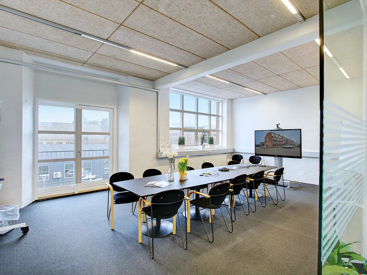 Billede 5 - Moderne kontorer/showroom/undervisningslokaler med godt lysindfald