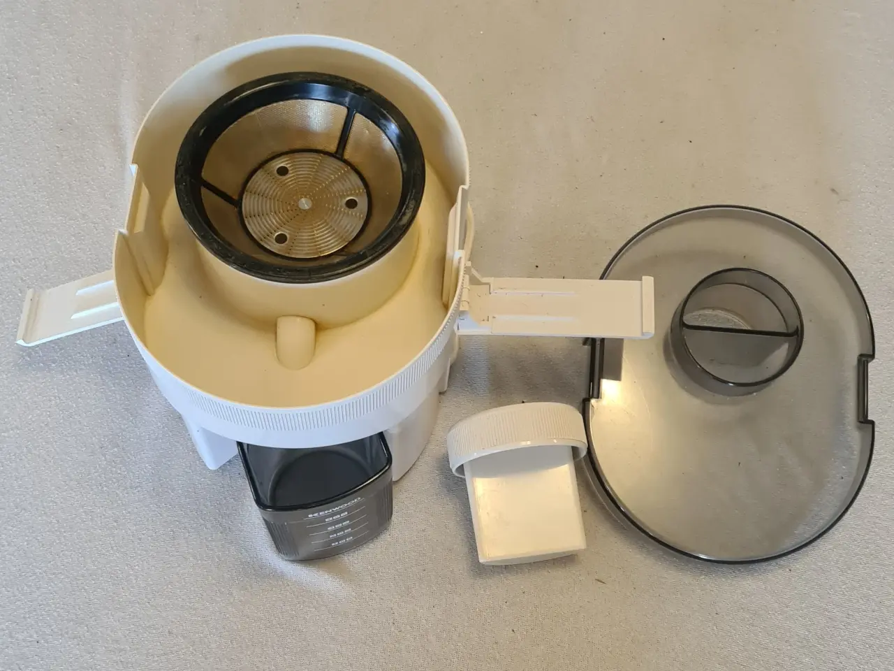 Billede 7 - Kenwood JE 600 Juicemaskine