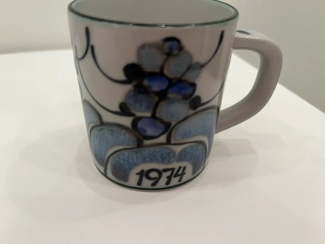 Billede 1 - Royal Copenhagen årskrus 1974