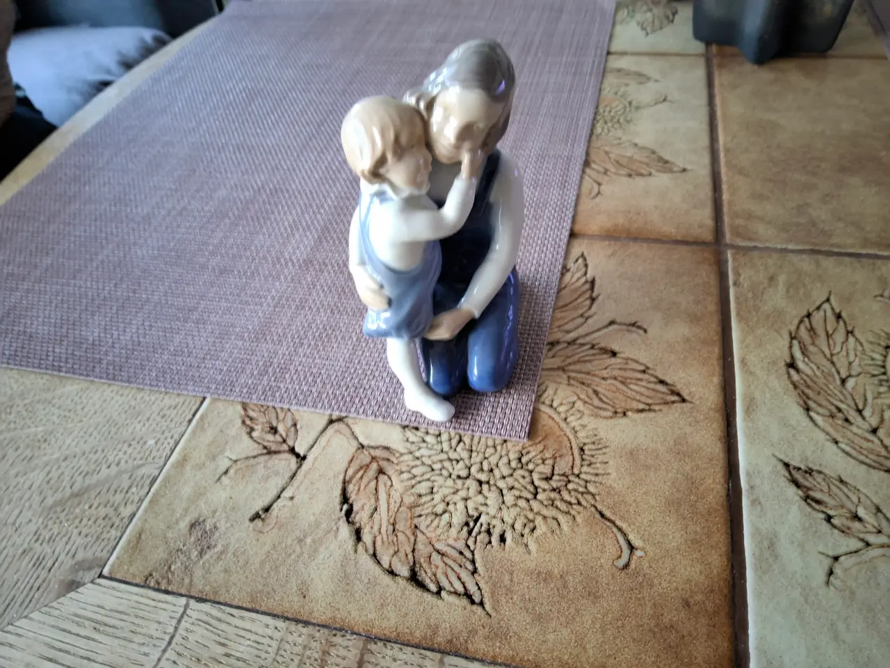 Billede 2 - B&G figur mor og barn