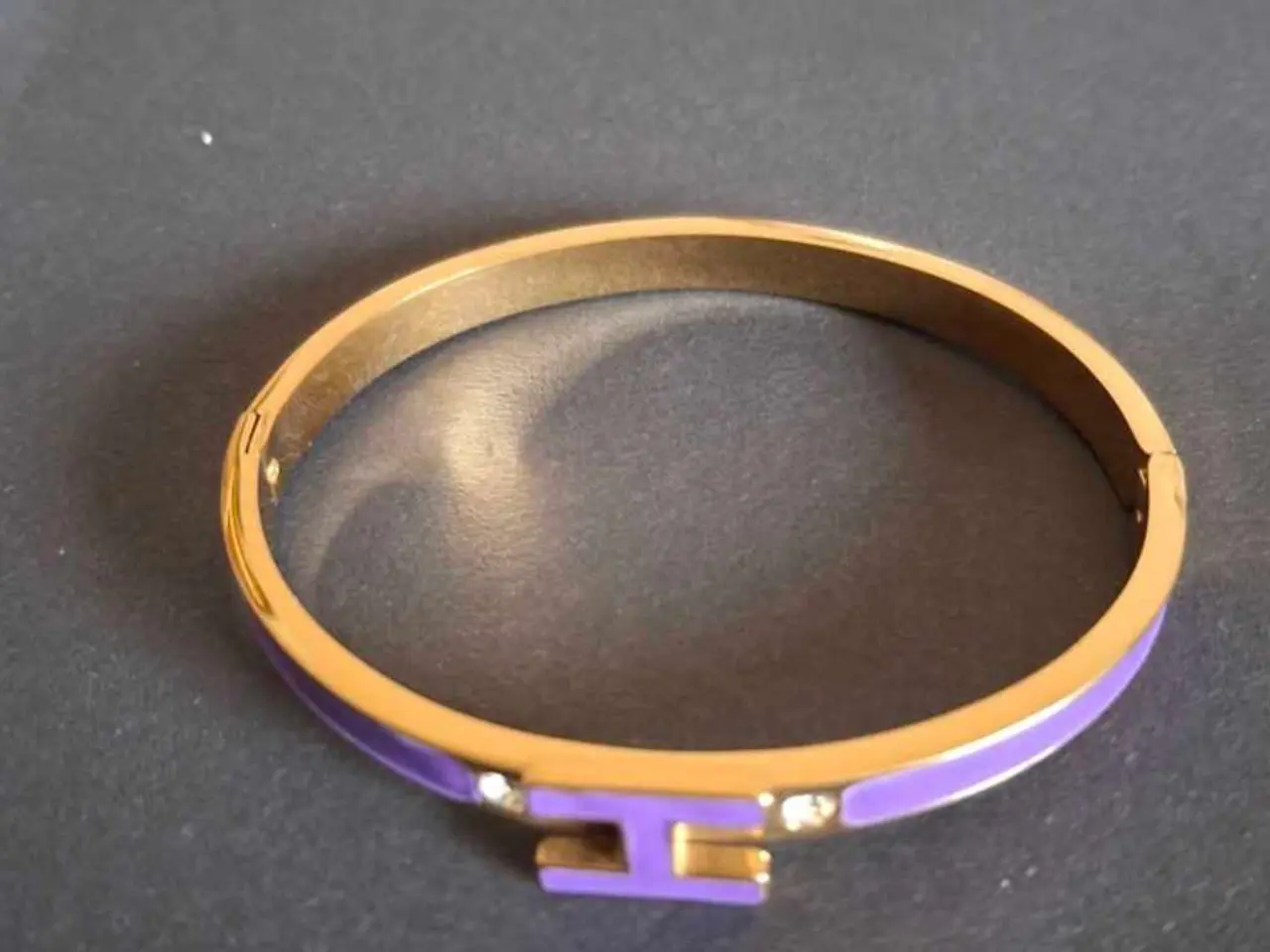Billede 4 - Armring med H 