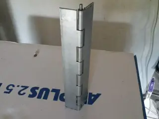 Hængsler til påsvejs eller bor selv huller60x230mm