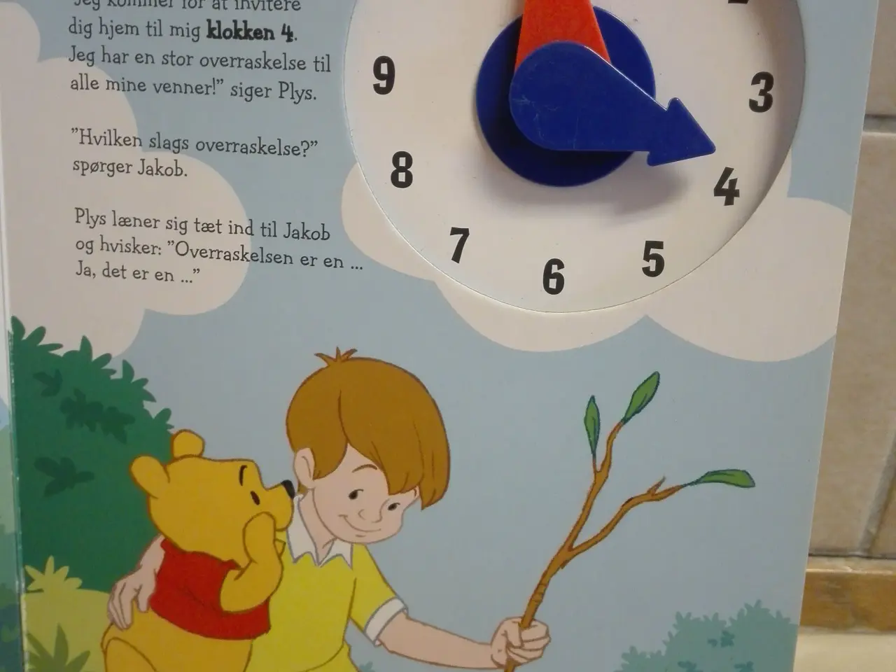 Billede 3 - Plys overrasker sine venner