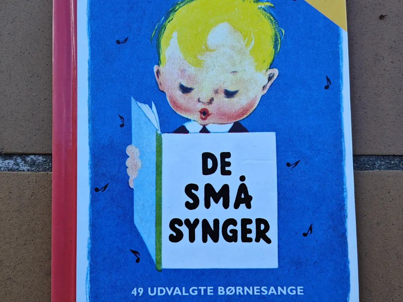 Billede 1 - De små synger Special Udgave BOG