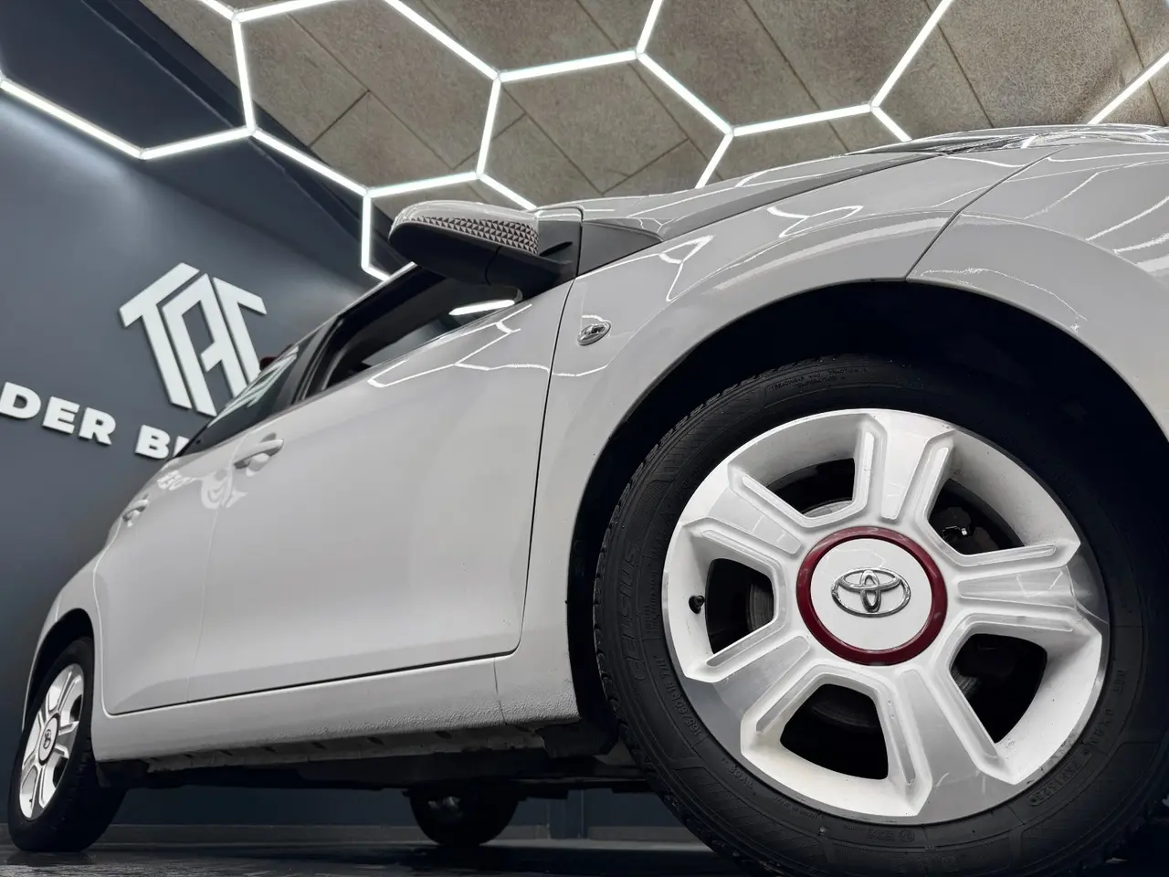 Billede 2 - Toyota Aygo 1,0 VVT-i x-wave Sky