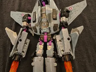 Transformers Movie (2007) Deluxe Class: Dreadwing