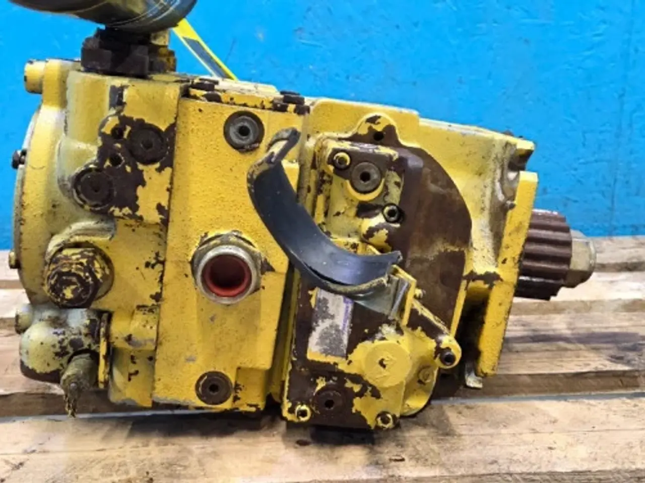 Billede 3 - New Holland TX68 Hydrostatisk Pumpe 9811195