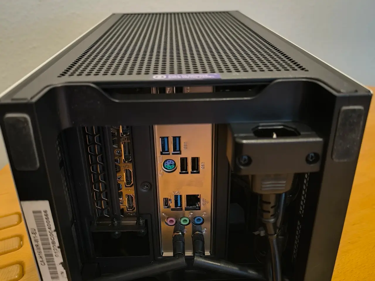 Billede 6 - Stilren & Kompakt Gaming PC – NZXT H1 Mini-ITX