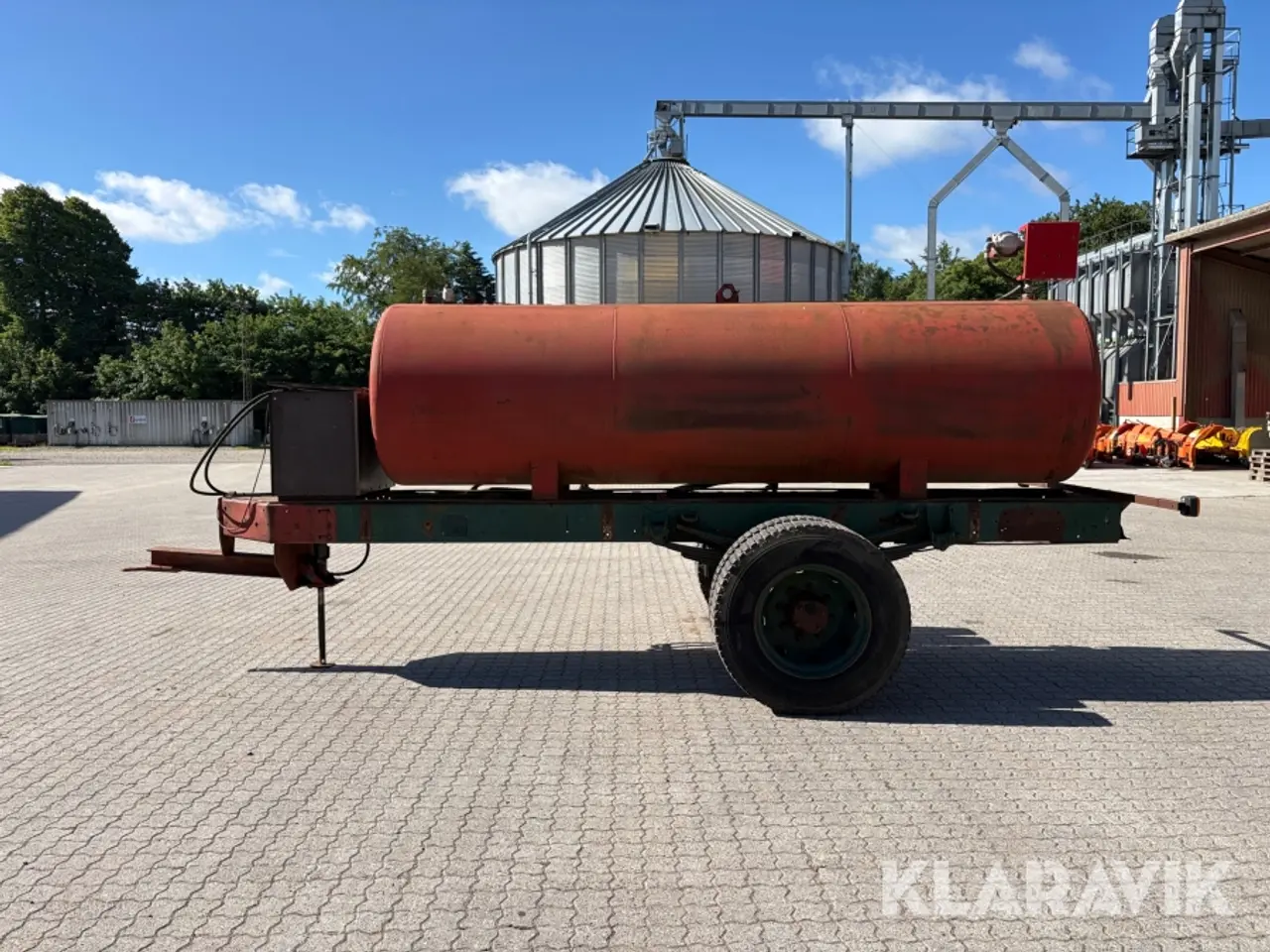 Billede 2 - Brændstofstankvogn 4.000 liter