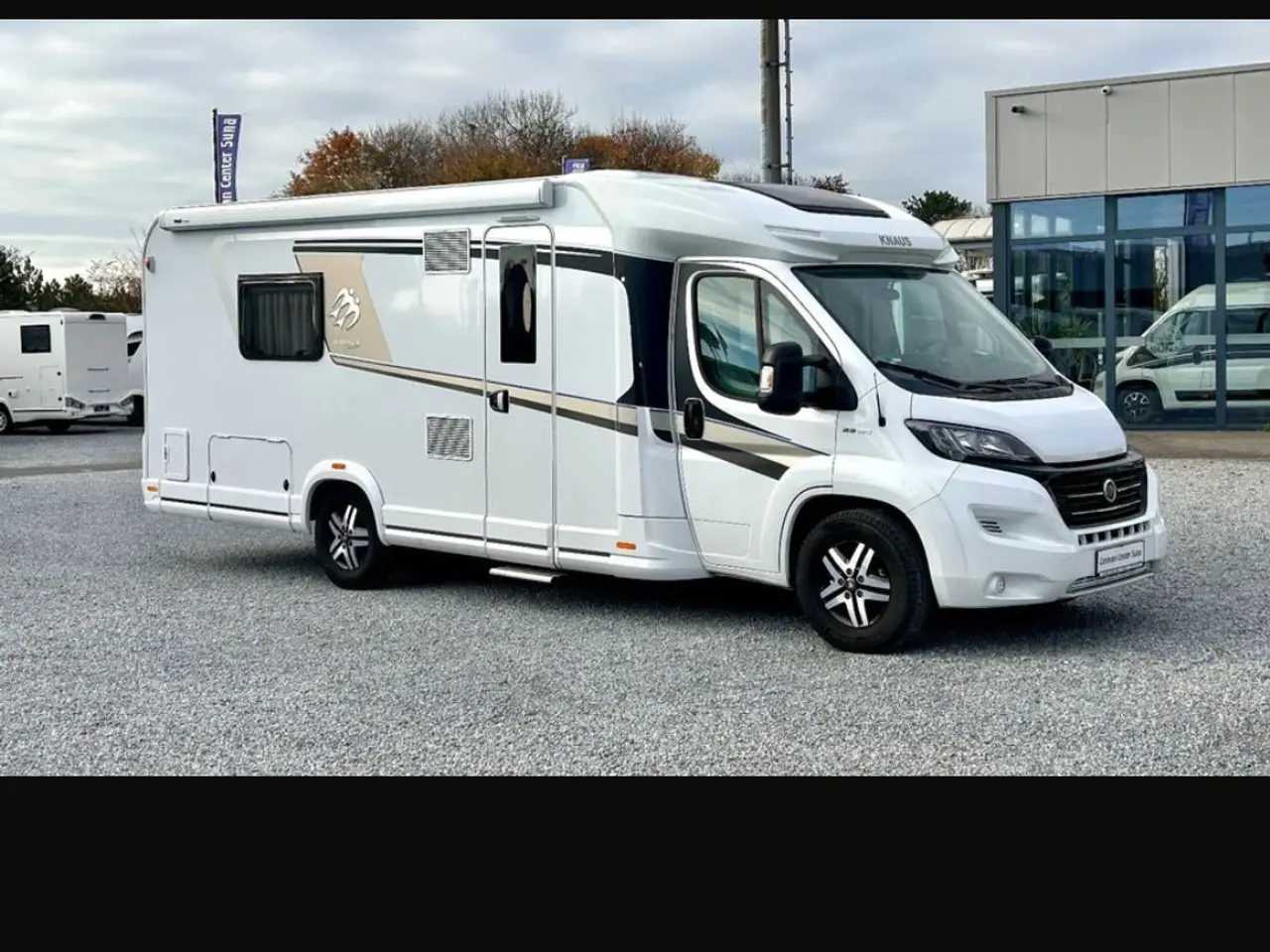 Billede 3 - Købes Autocamper