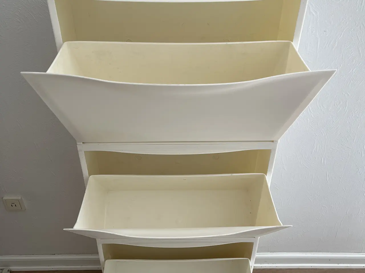 Billede 7 - Hvide IKEA TRONES skokasser - 65 kr./stk.