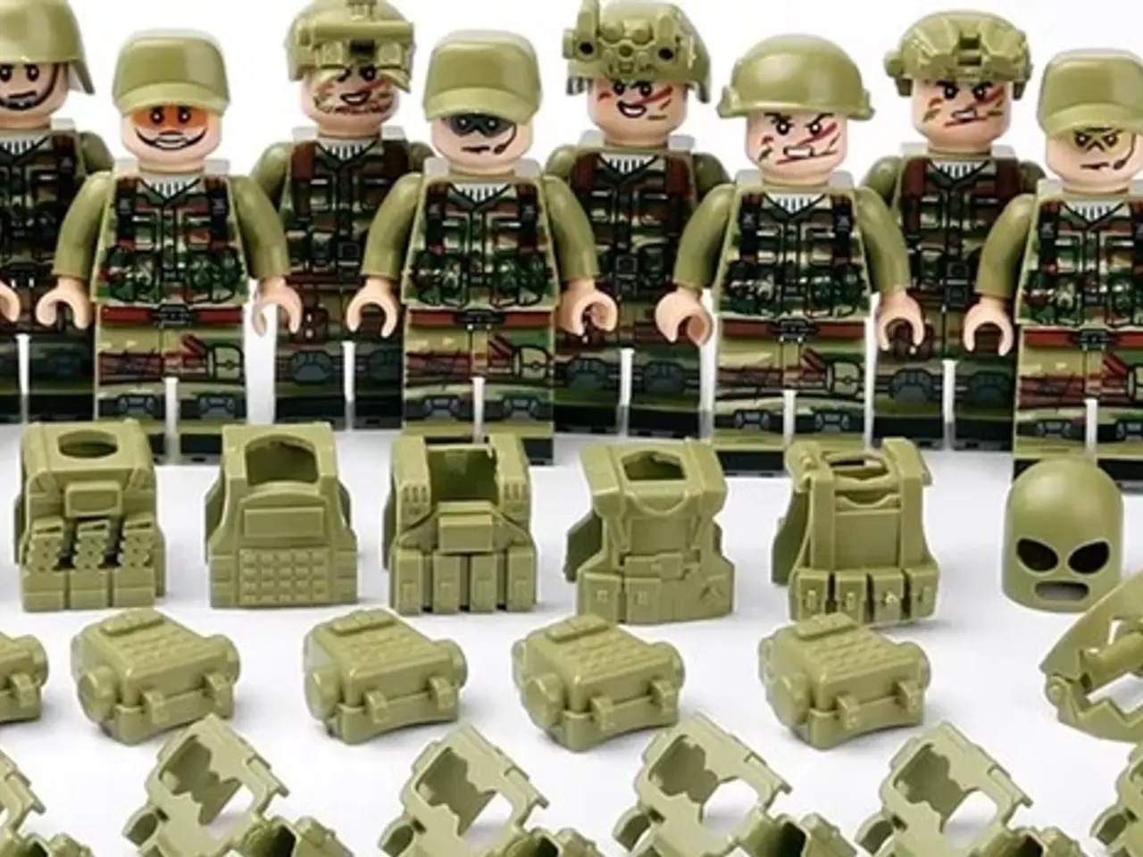 Billede 2 - 10 miniature samlefigurer soldater passer til LEGO